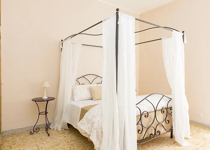 G-house Pettinari *